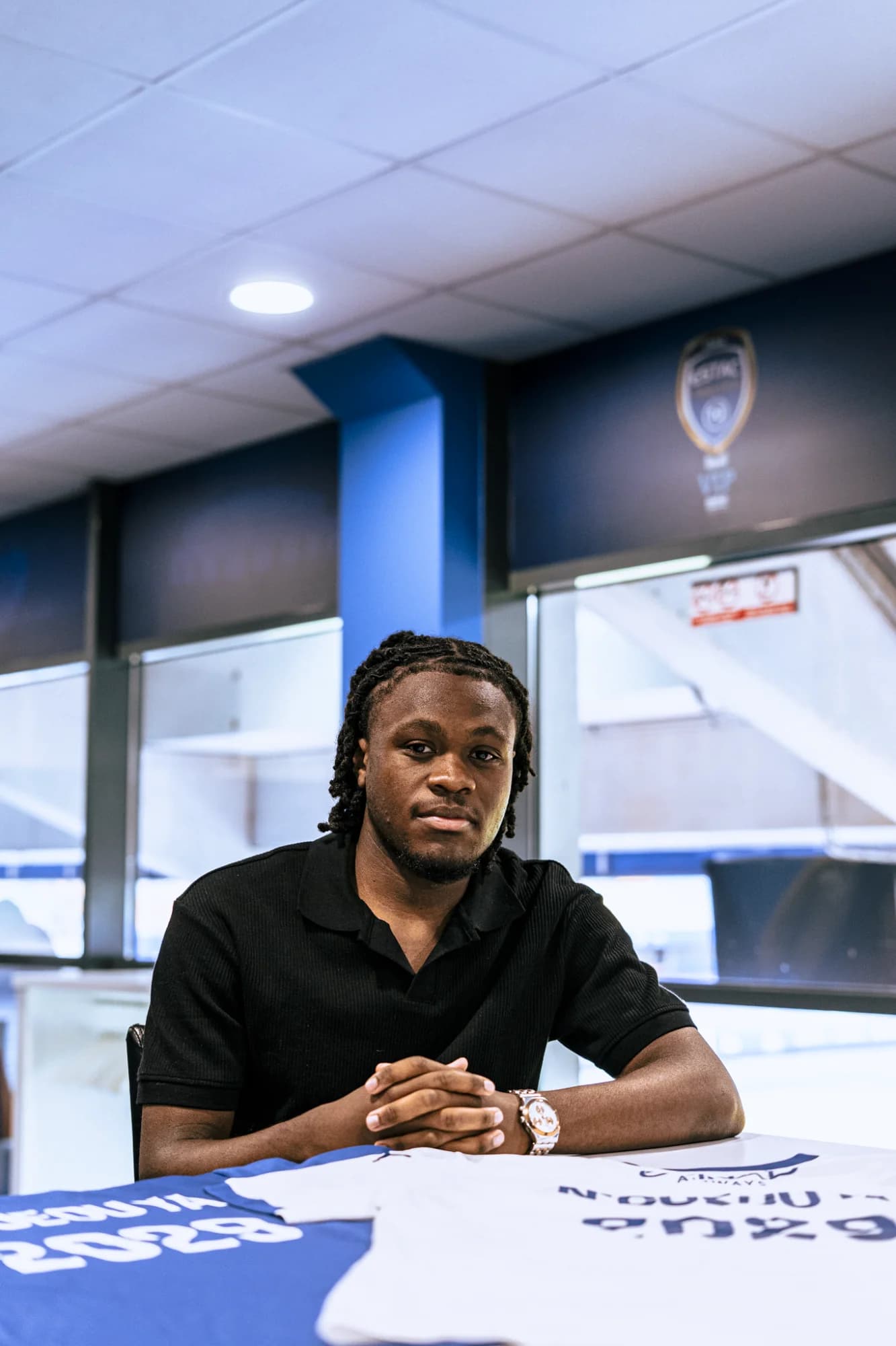 Signature Antony Ngueouya — Portrait, Troyes, France — photo de Jérémy Hordé, photographe (17)