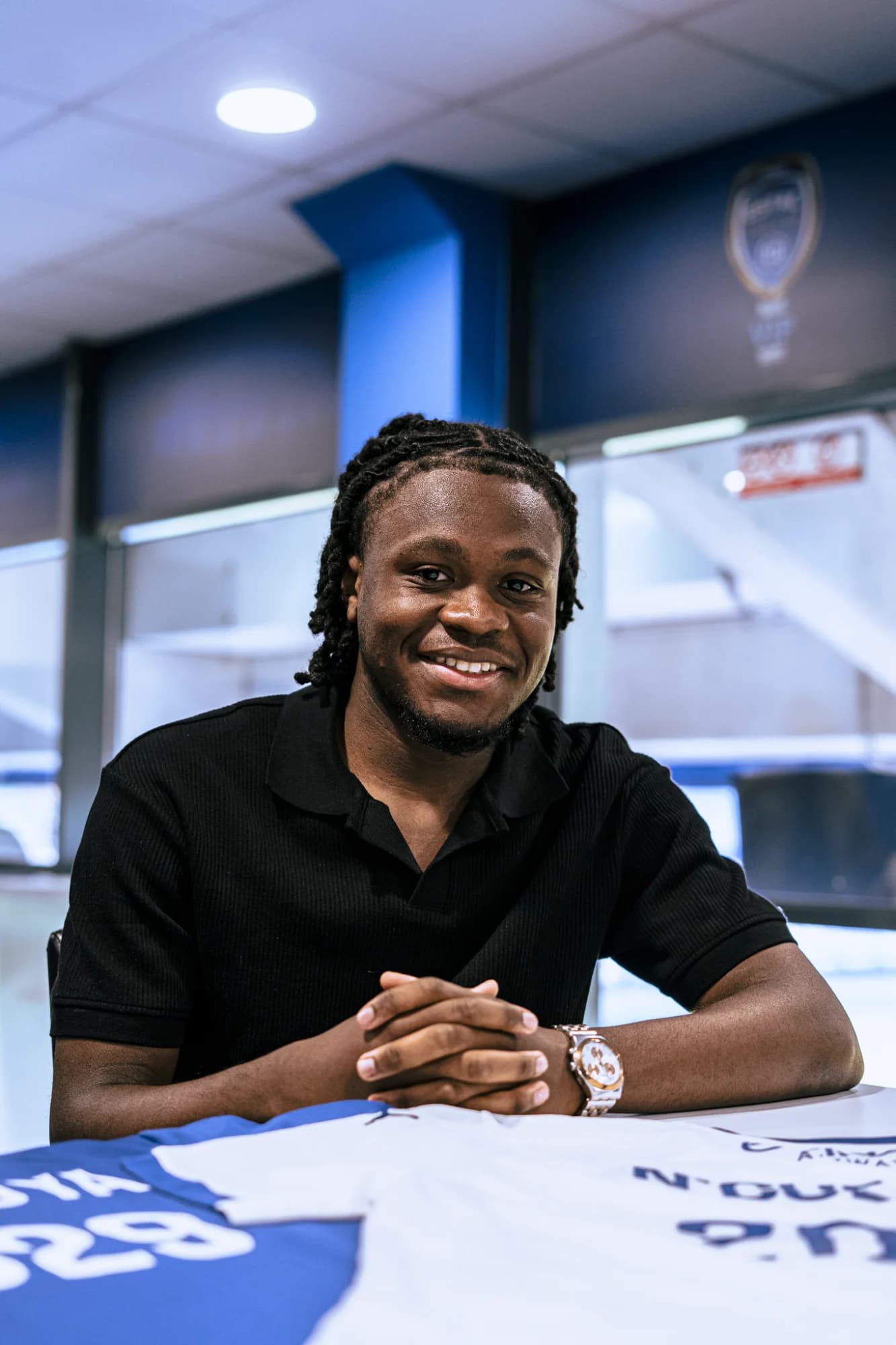 Signature Antony Ngueouya — Portrait, Troyes, France — photo de Jérémy Hordé, photographe (18)